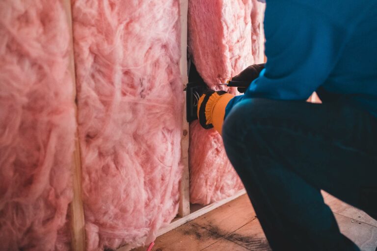 The Benefits of Hiring a Professional for Home Insulation
